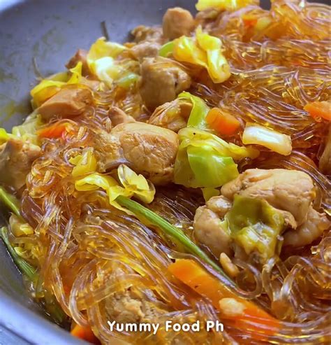 Sotanghon Guisado Recipe .